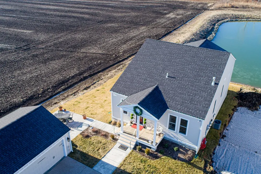 Top-rated roof inspection experts serving St. Louis, MO - ShowMe Roofing & Exteriors