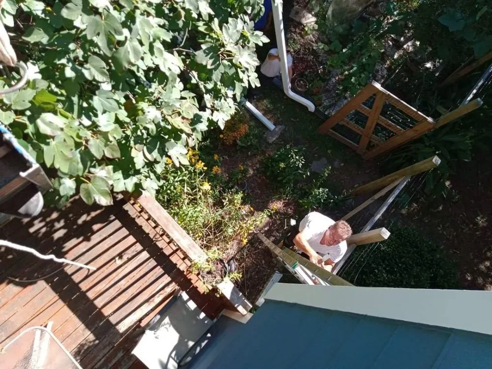 Slide of Shreemans Handyman