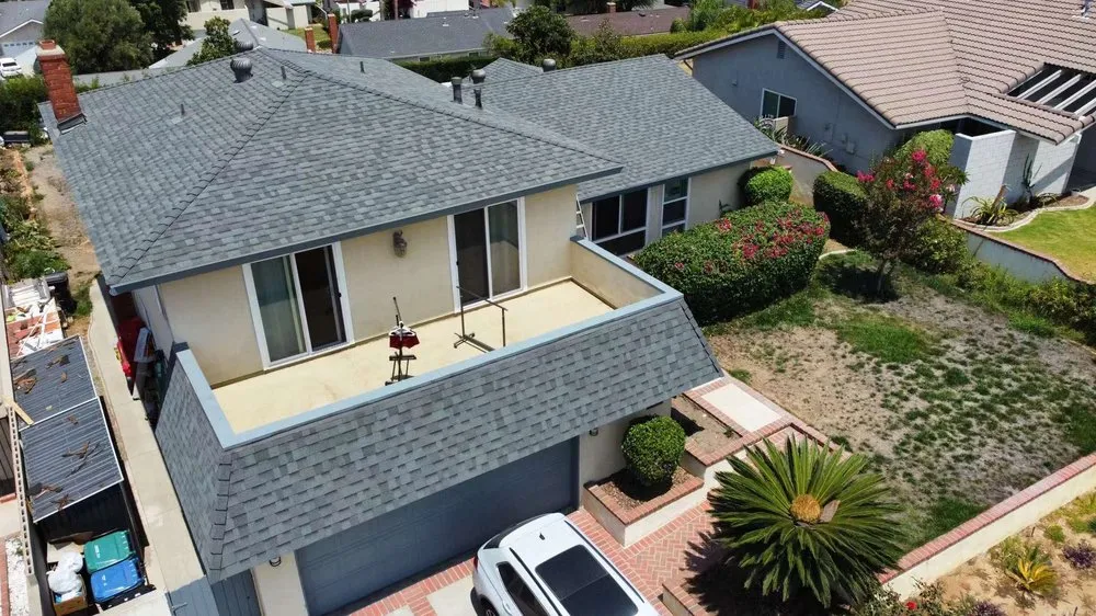 Slide of Shunde Roofing