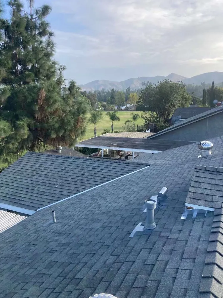 Slide of Shunde Roofing