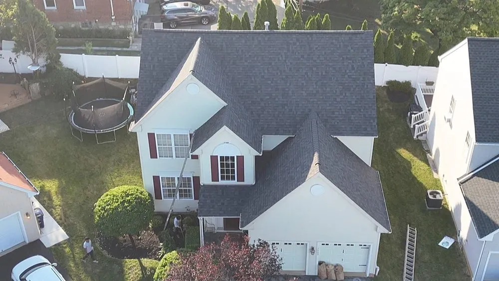 Slide of S&I Exteriors