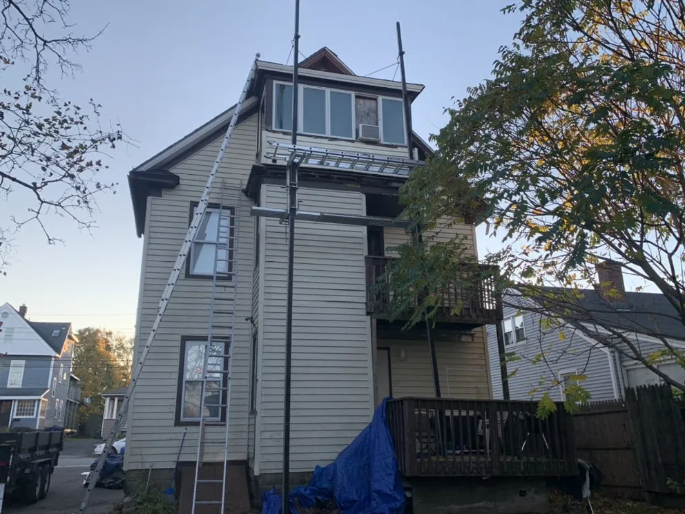 Slide of Sichiqui Home Improvement