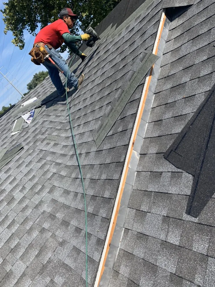 Slide of Sichiqui Home Improvement