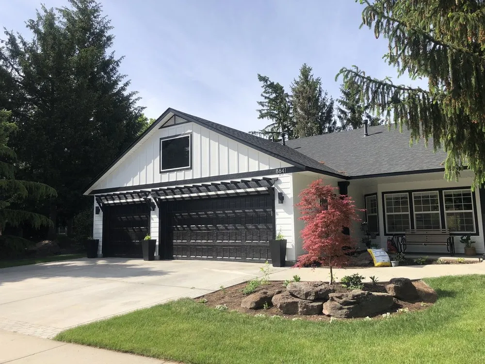 Slide of Siding Pros Of Idaho