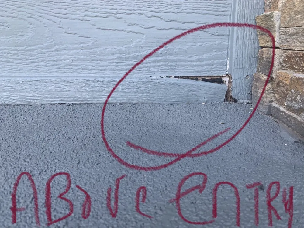 Slide of Siding Pros Of Idaho