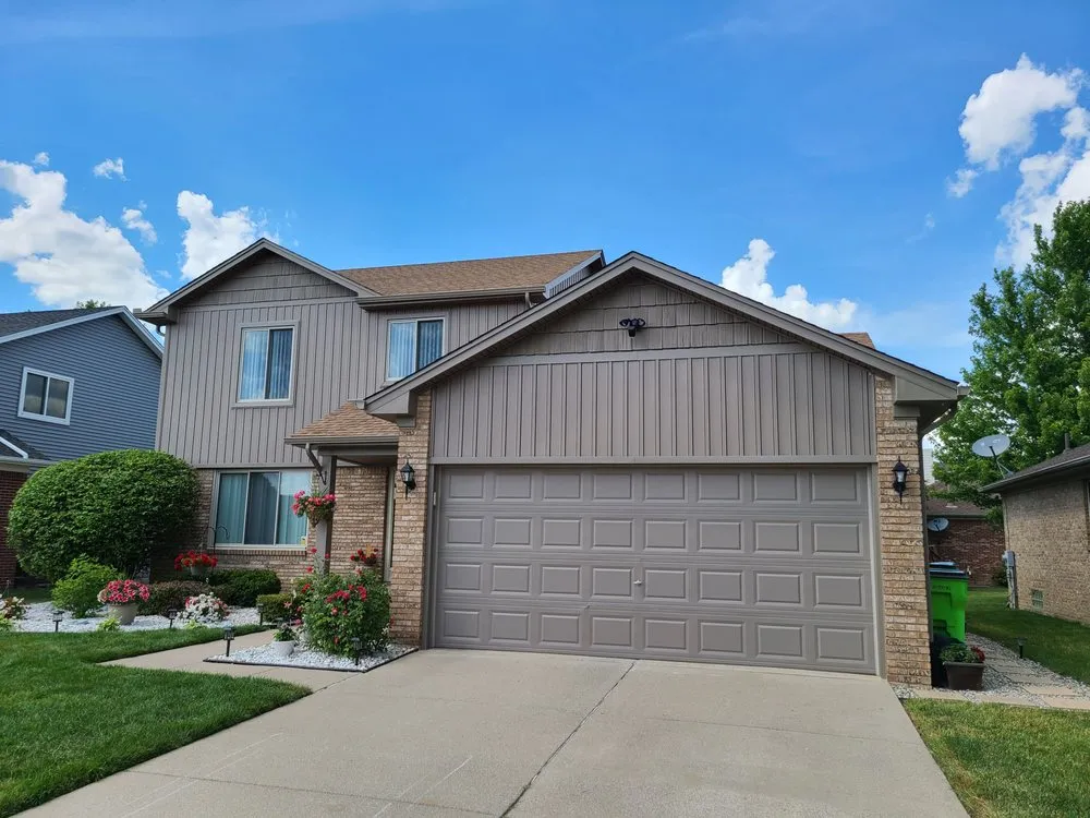 Slide of Siding Unlimited