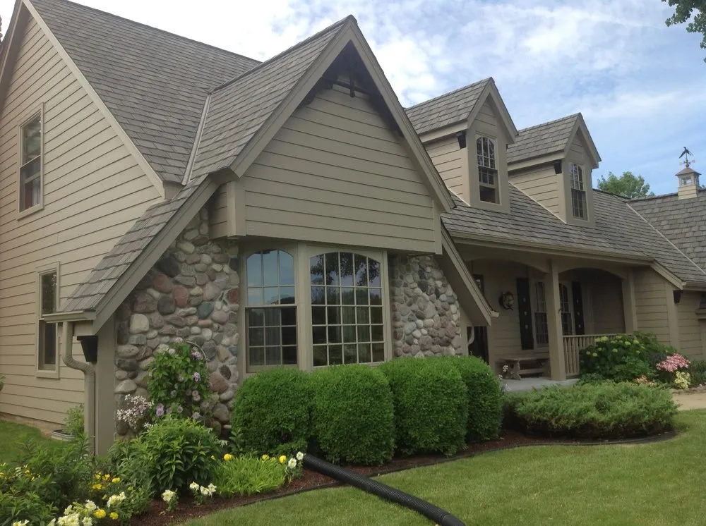 Slide of Siding Unlimited