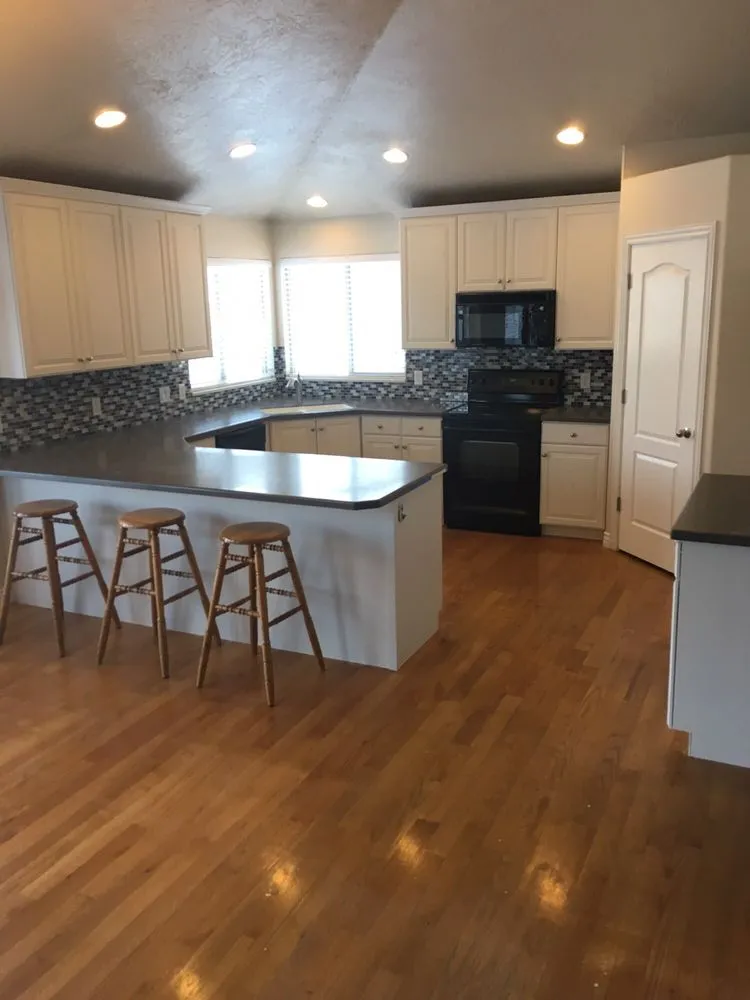 Slide of Sierra Home Services