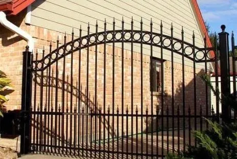 Slide of Sierra Madre Fence