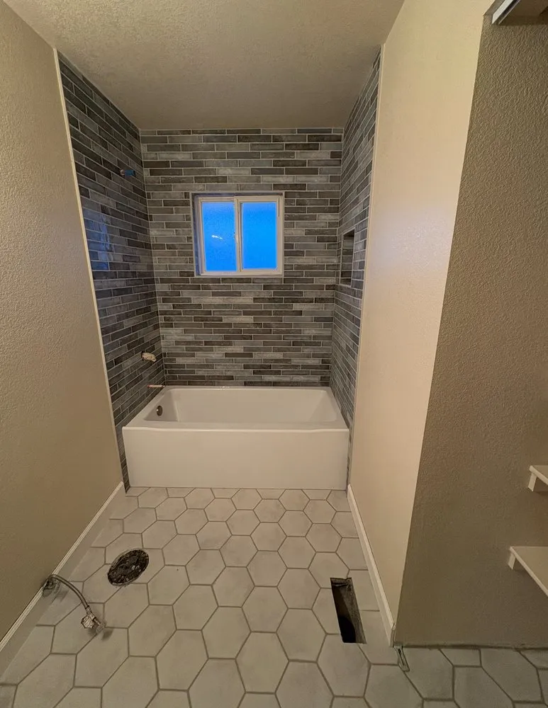 Slide of Sierra Ridge Construction