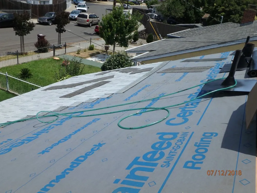 Slide of Sierra Roofing and Solar