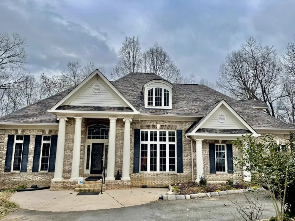 Slide of Sierra Roofing