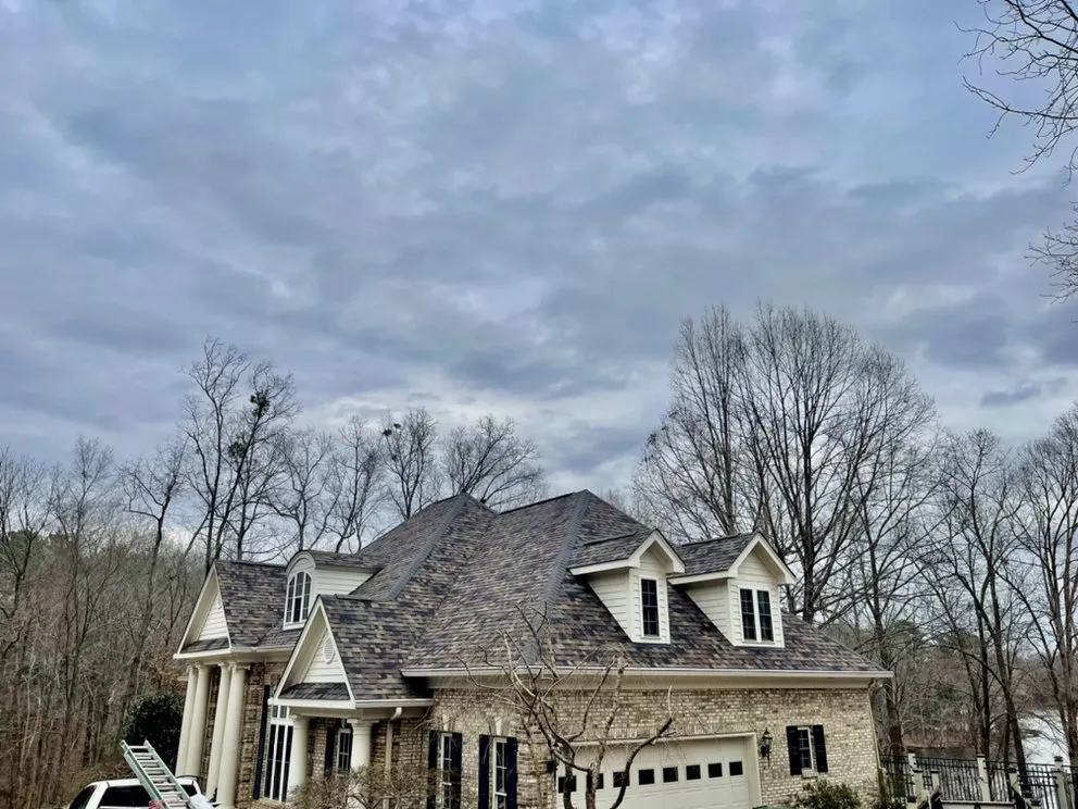 Slide of Sierra Roofing