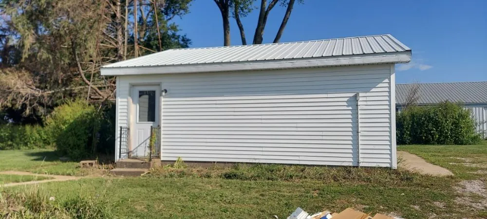 Slide of Sierra's Roofing