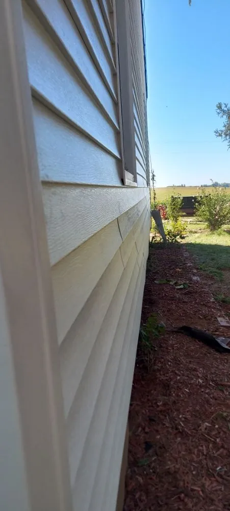 Slide of Sierra's Roofing