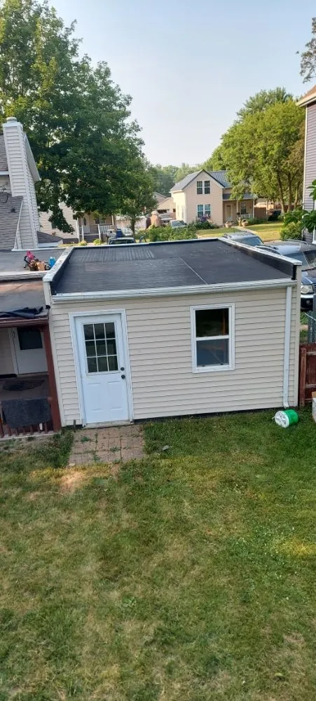 Slide of Sierra's Roofing