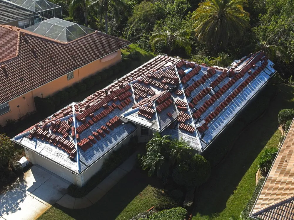 Slide of Siesta Roofing