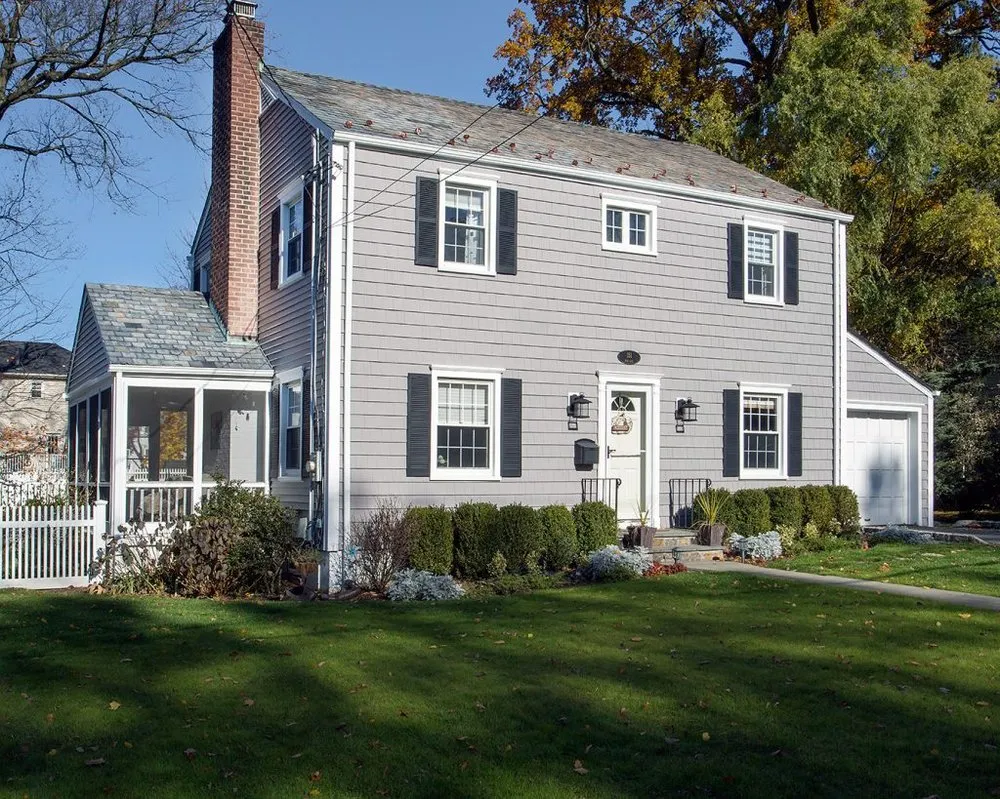 Slide of Signature Exteriors