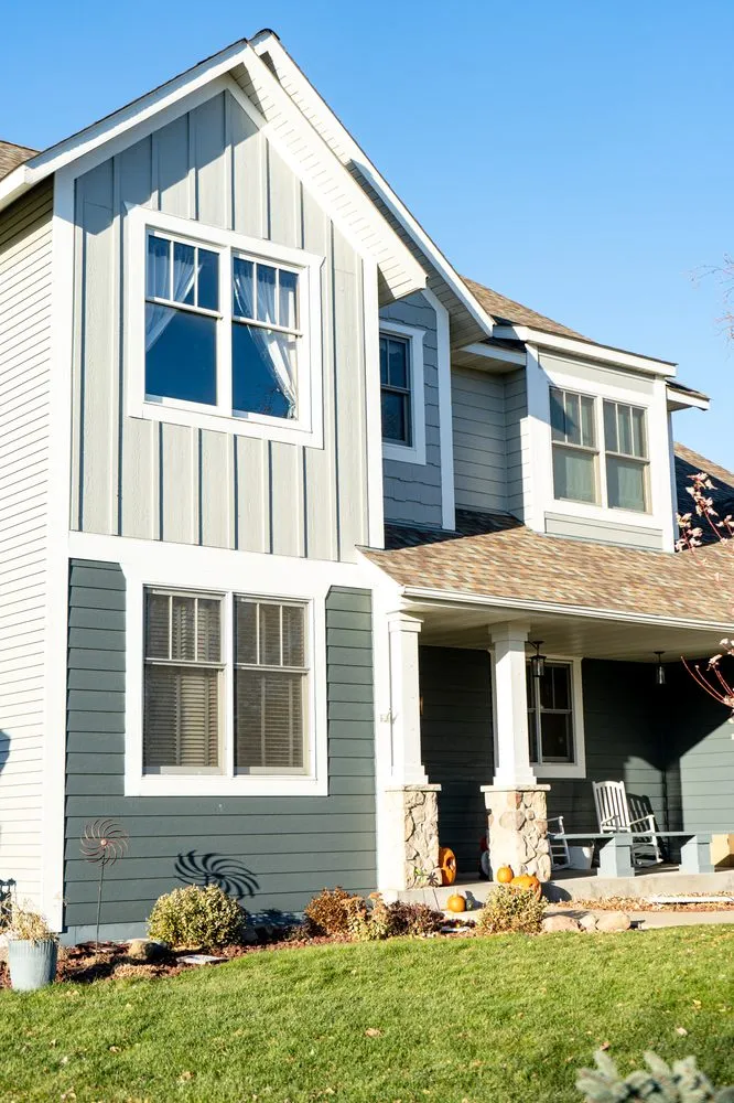 Slide of Signature Home Services