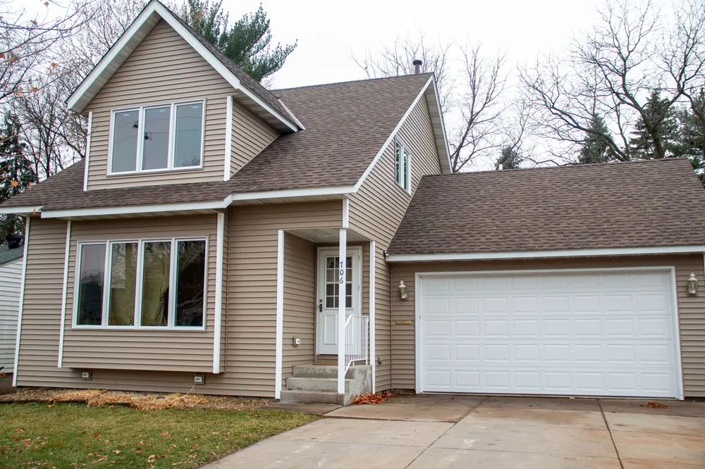 Slide of Signature Home Services