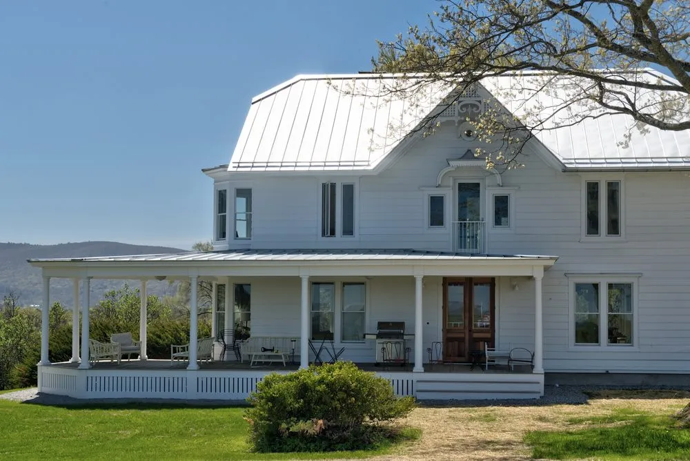 Slide of Sikorsky Metal