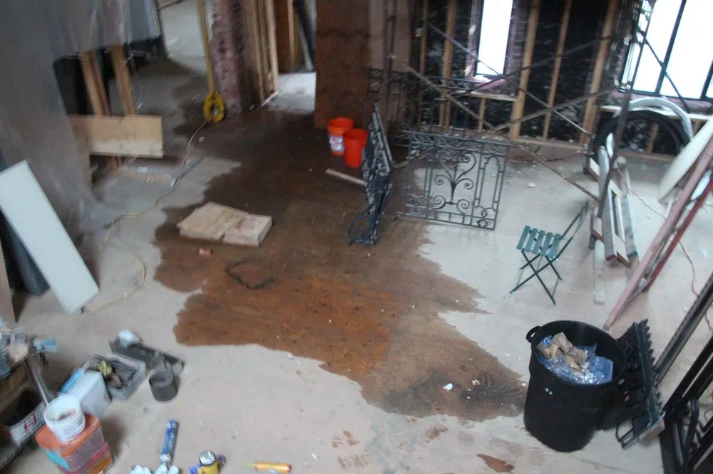 Slide of Silktown Roofing