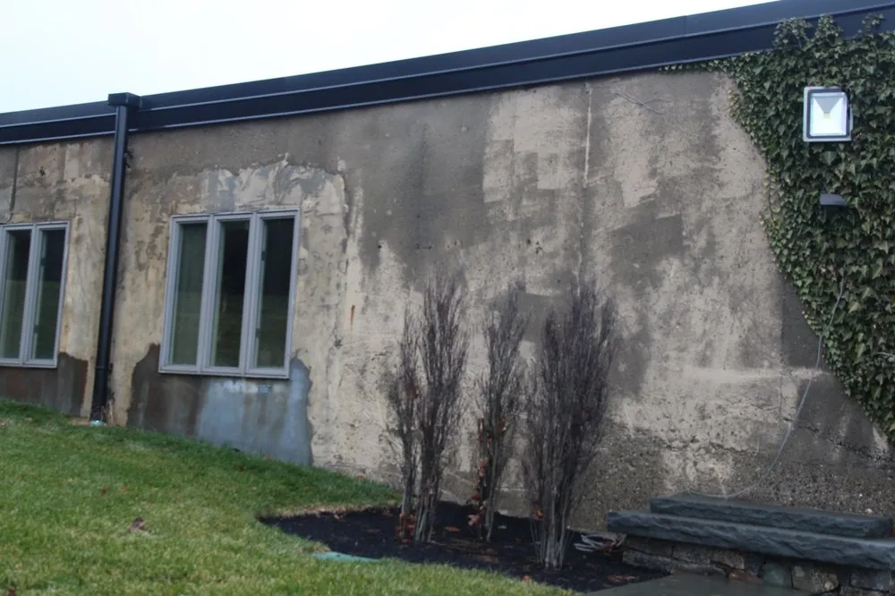 Slide of Silktown Roofing