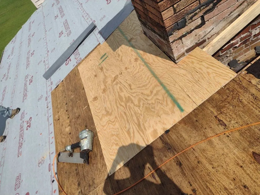 Trusted roof replacement in Irvington, AL by SillingsConstruction and Home inspections