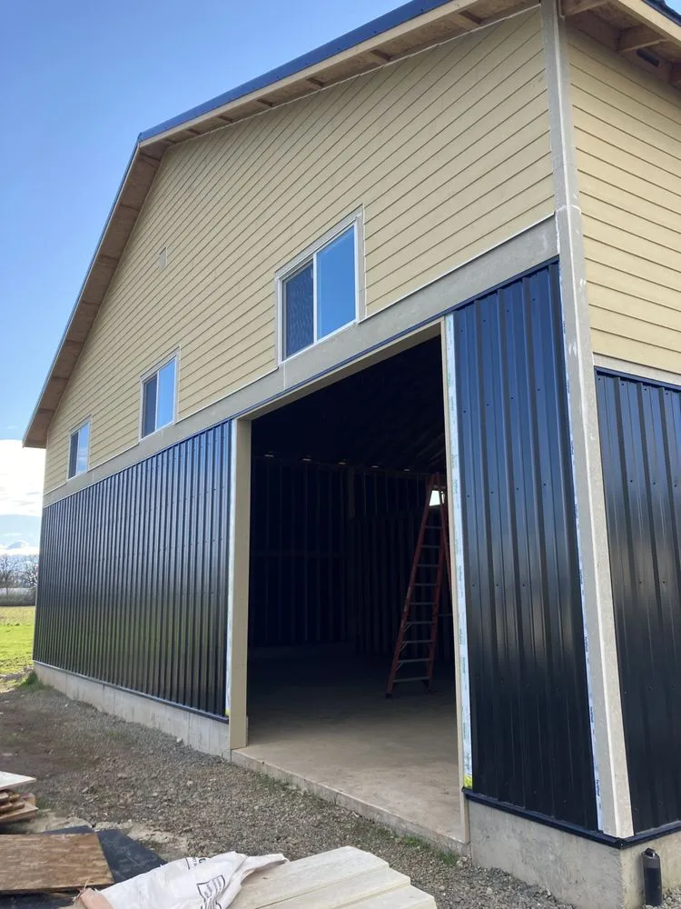 Slide of Silva Construction