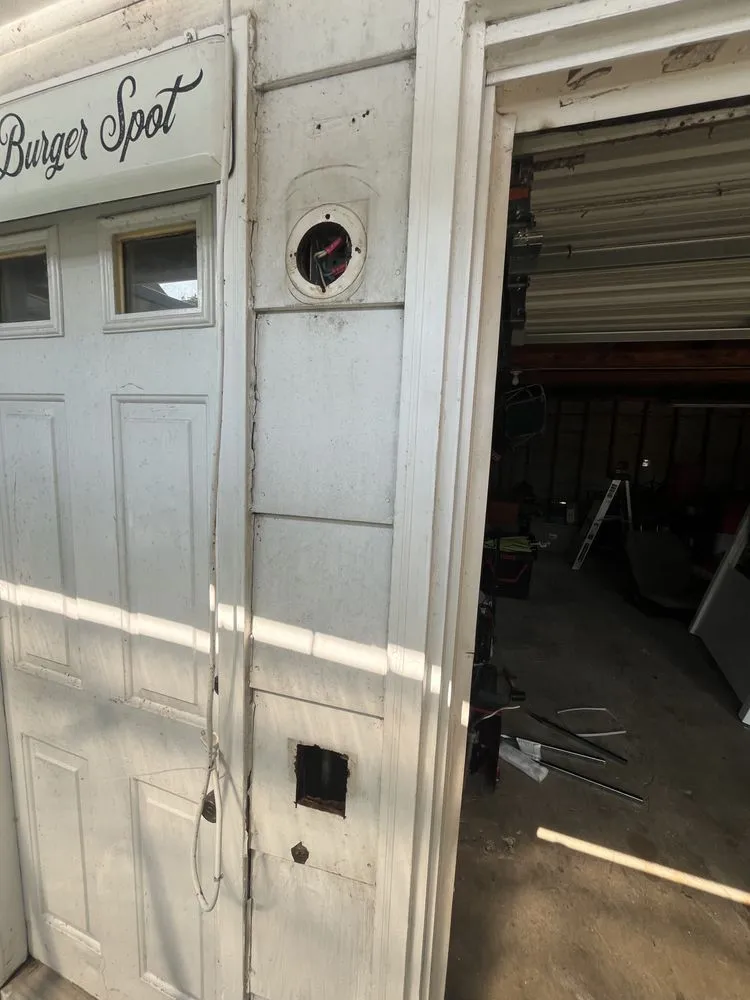 Slide of Silva Contracting & Restoration