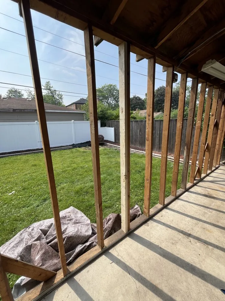 Slide of Silva Contracting & Restoration