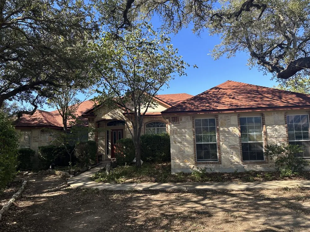 Slide of Silver Creek Exterior & Construction