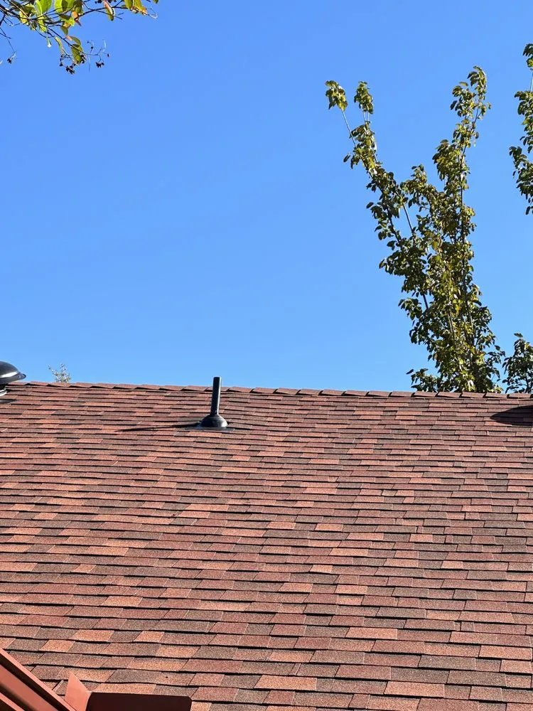 Slide of Silver Creek Exterior & Construction