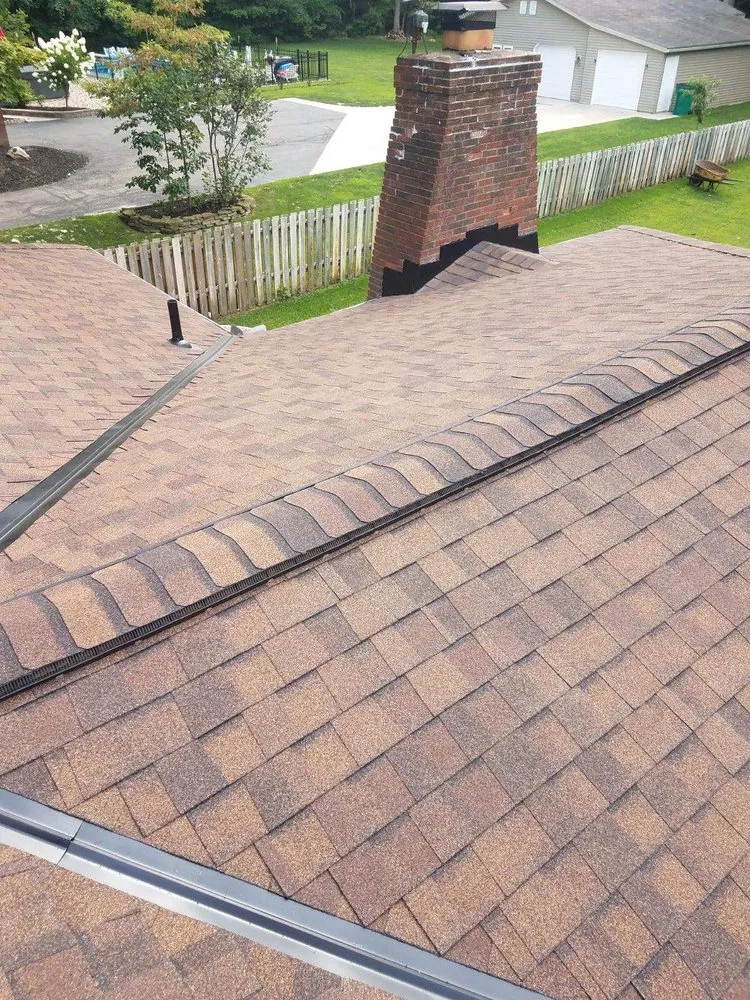 Slide of Silver Lining Exteriors