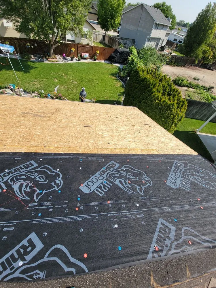 Slide of Silver Lining Roofing