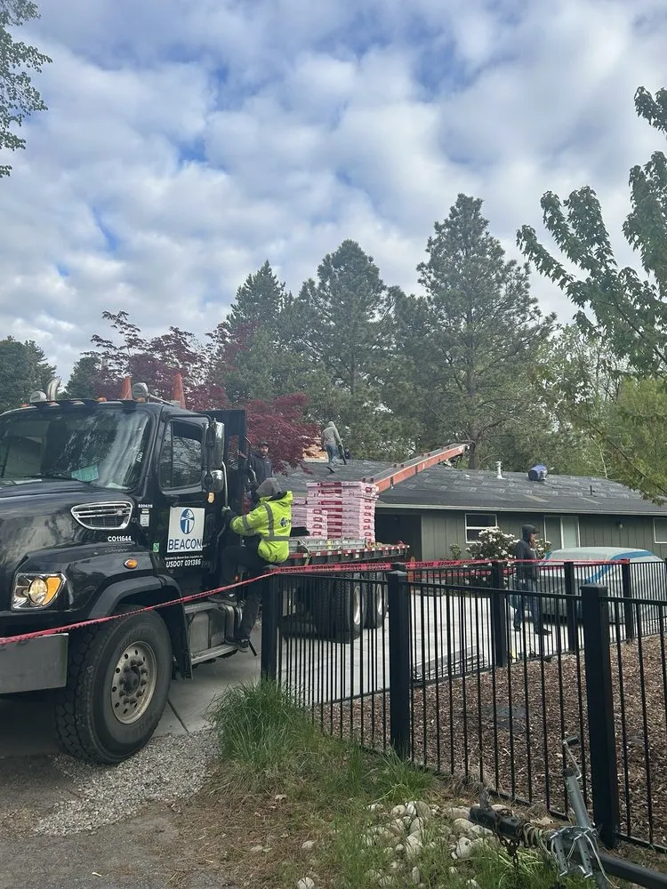 Slide of Silver Lining Roofing