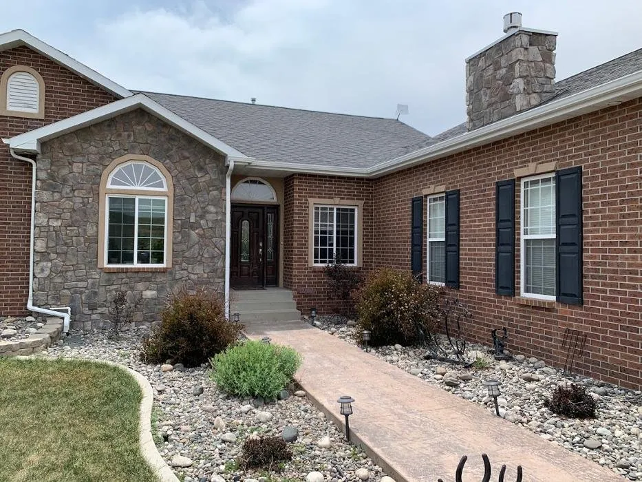 Slide of Silver Nail Construction