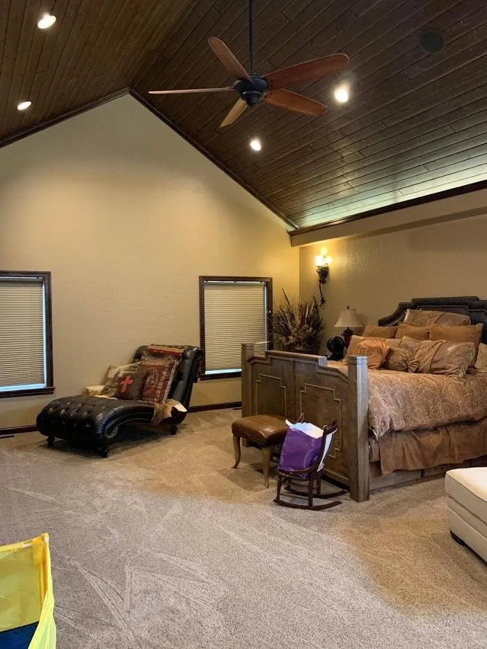 Slide of Silver Nail Construction