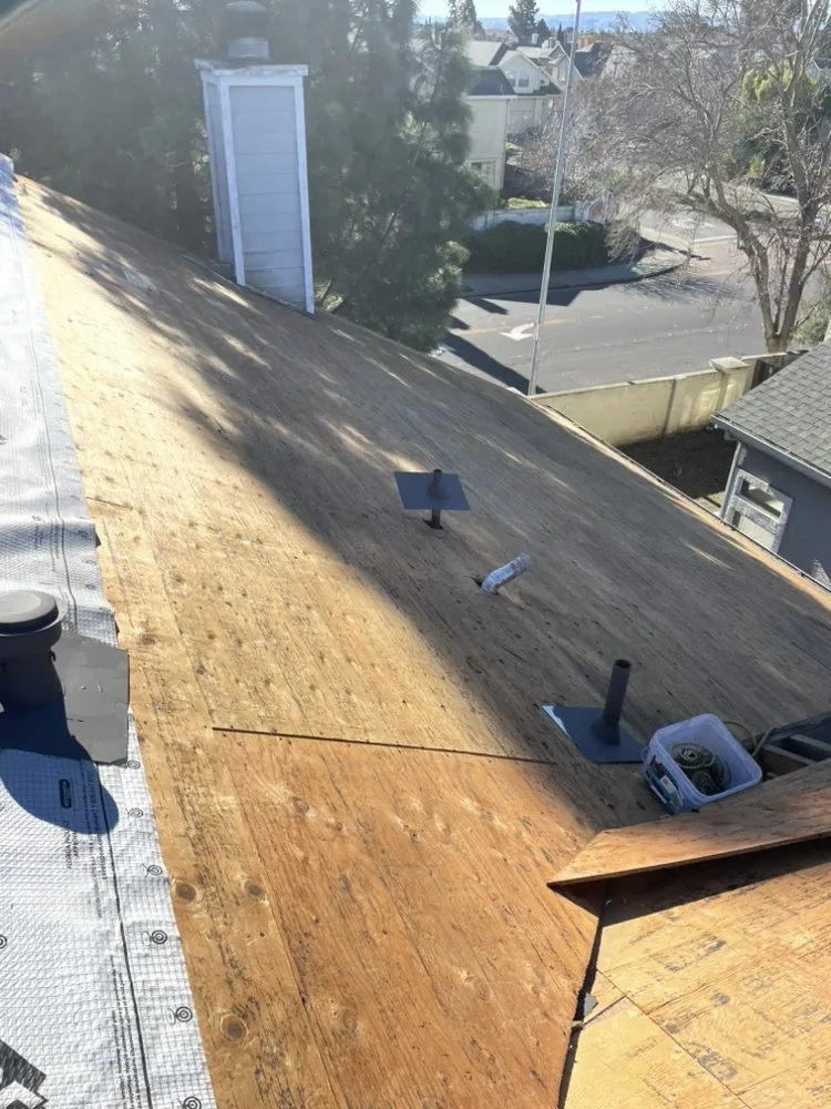 Slide of silver stone roofing