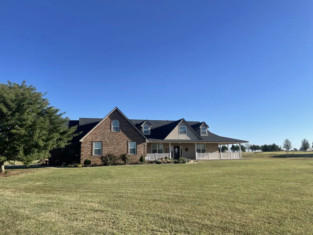 Slide of Silverback Roofing and Construction