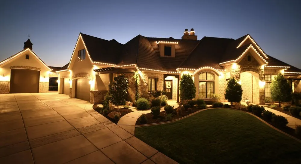 Slide of Silverback Roofing