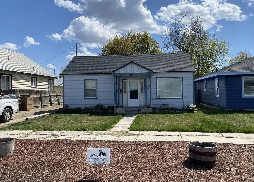 Slide of Silverback Roofing