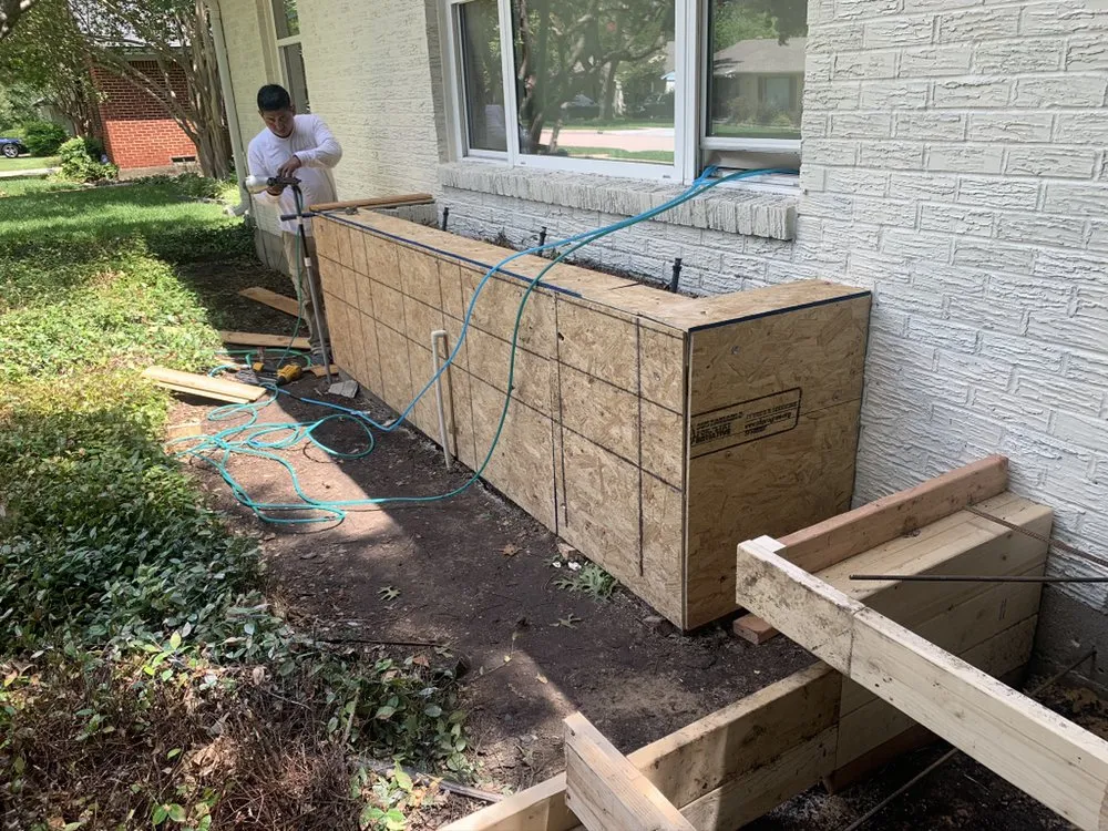 Slide of Silverbilt Roofing