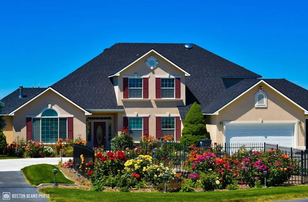 Slide of Silverbow Roofing