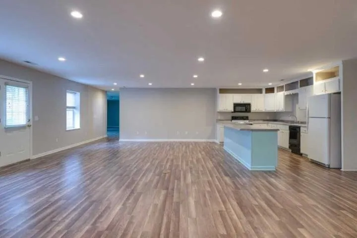 Slide of SilverBrook Property Restoration