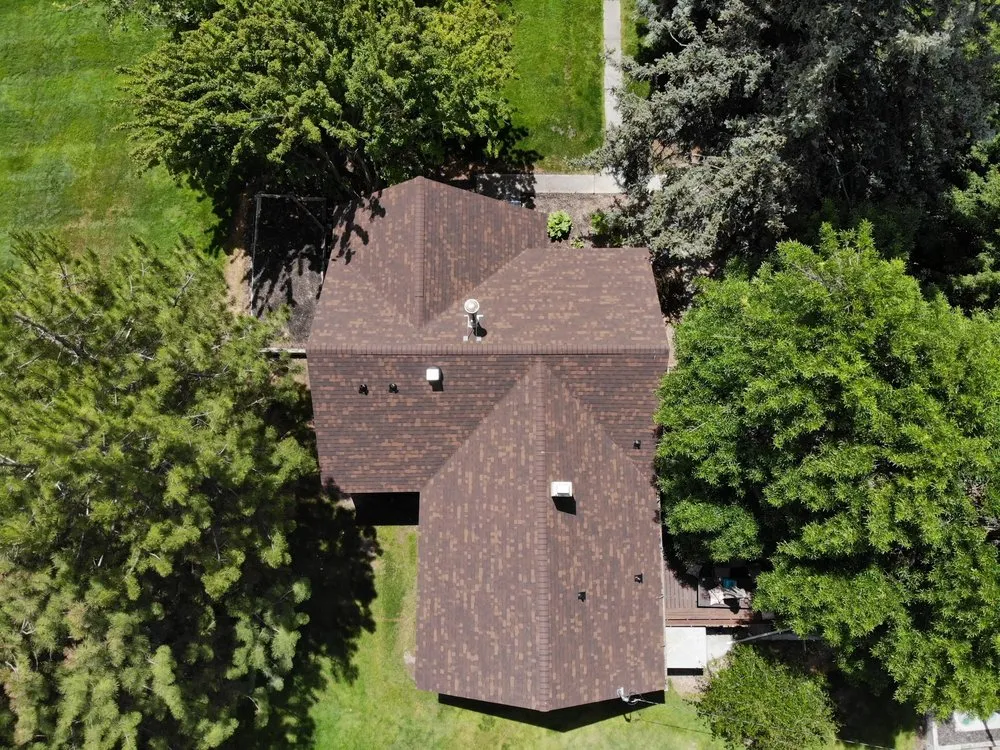 Slide of Silverline Roofing