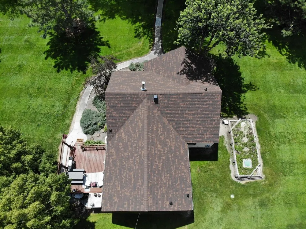 Slide of Silverline Roofing