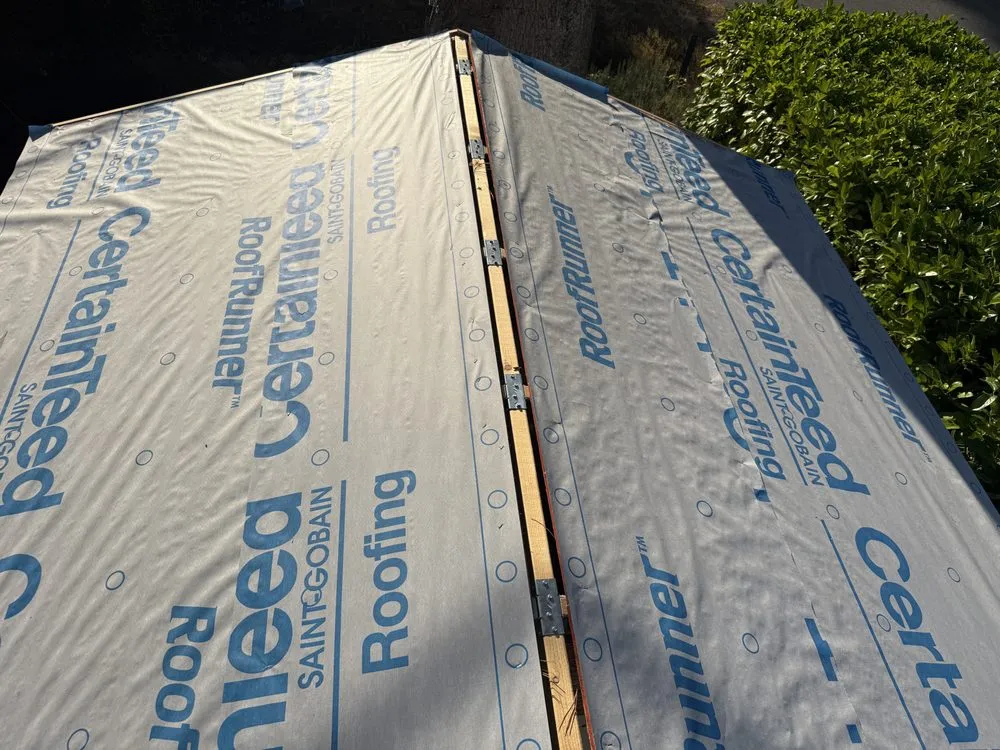 Slide of Silverlining Roof