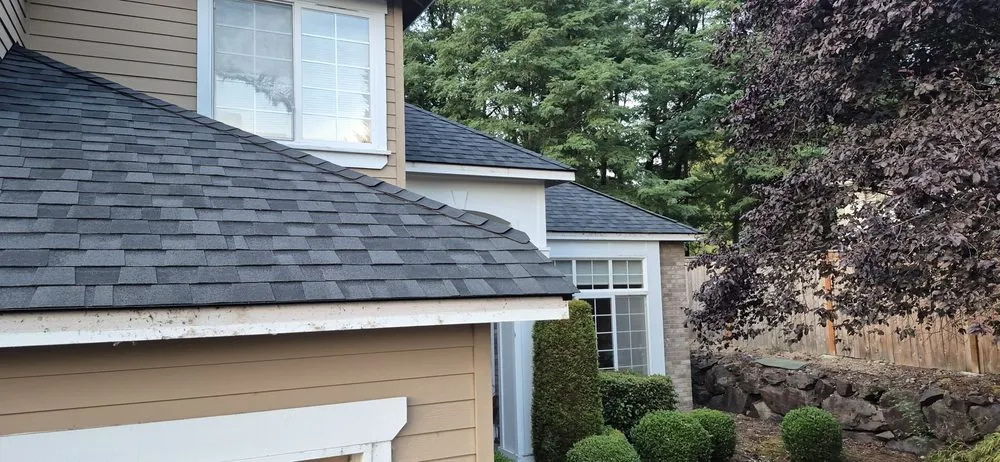 Slide of Silverlining Roof