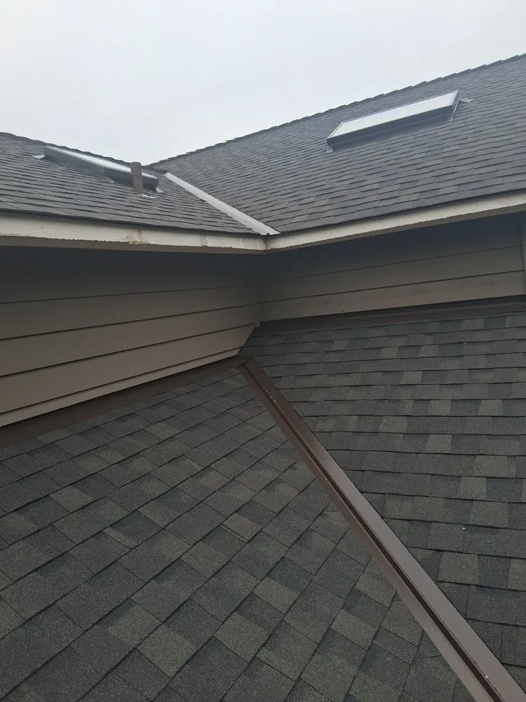 Slide of Silverlining Roof